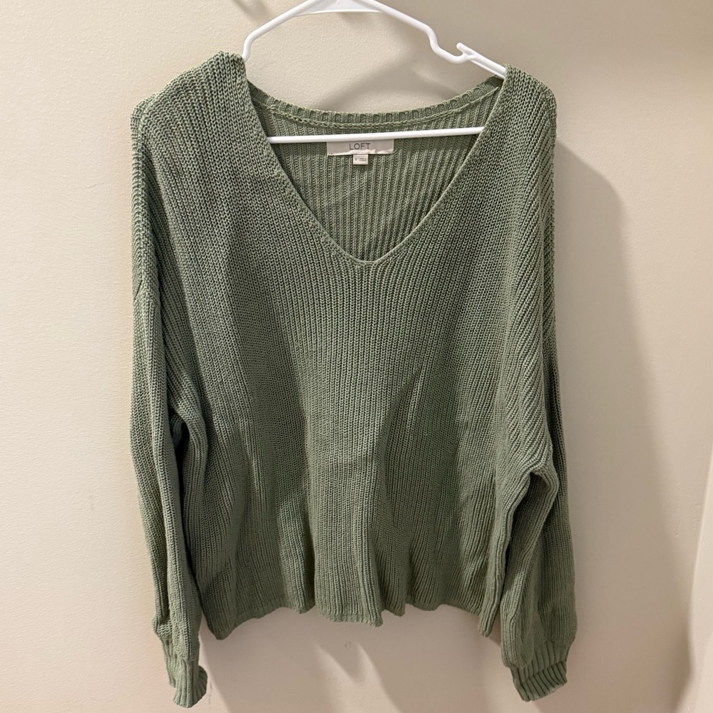 Loft green long sleeve sweater